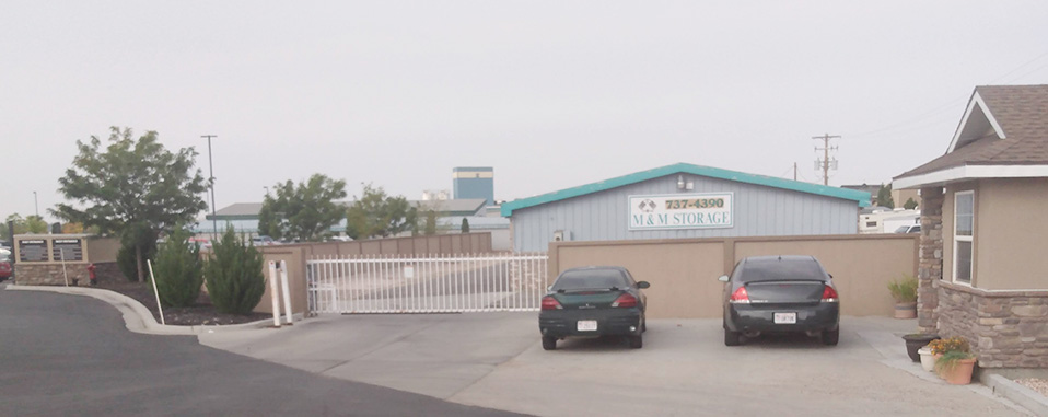 Outside of M & M Storage
